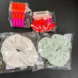 NEW - Hair Bundle - Scrunchies, Clips & Tote